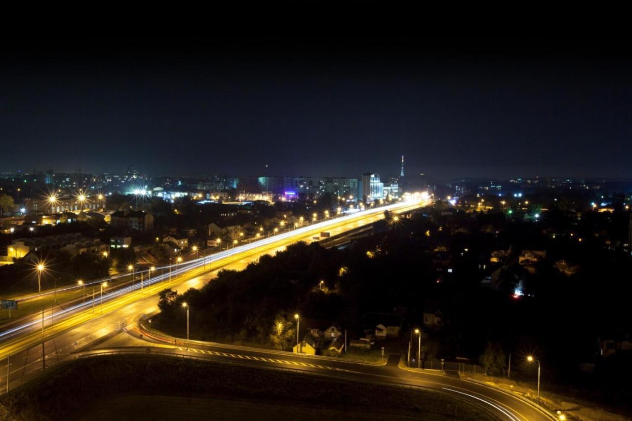 Apart Panorama Лвив Екстериор снимка